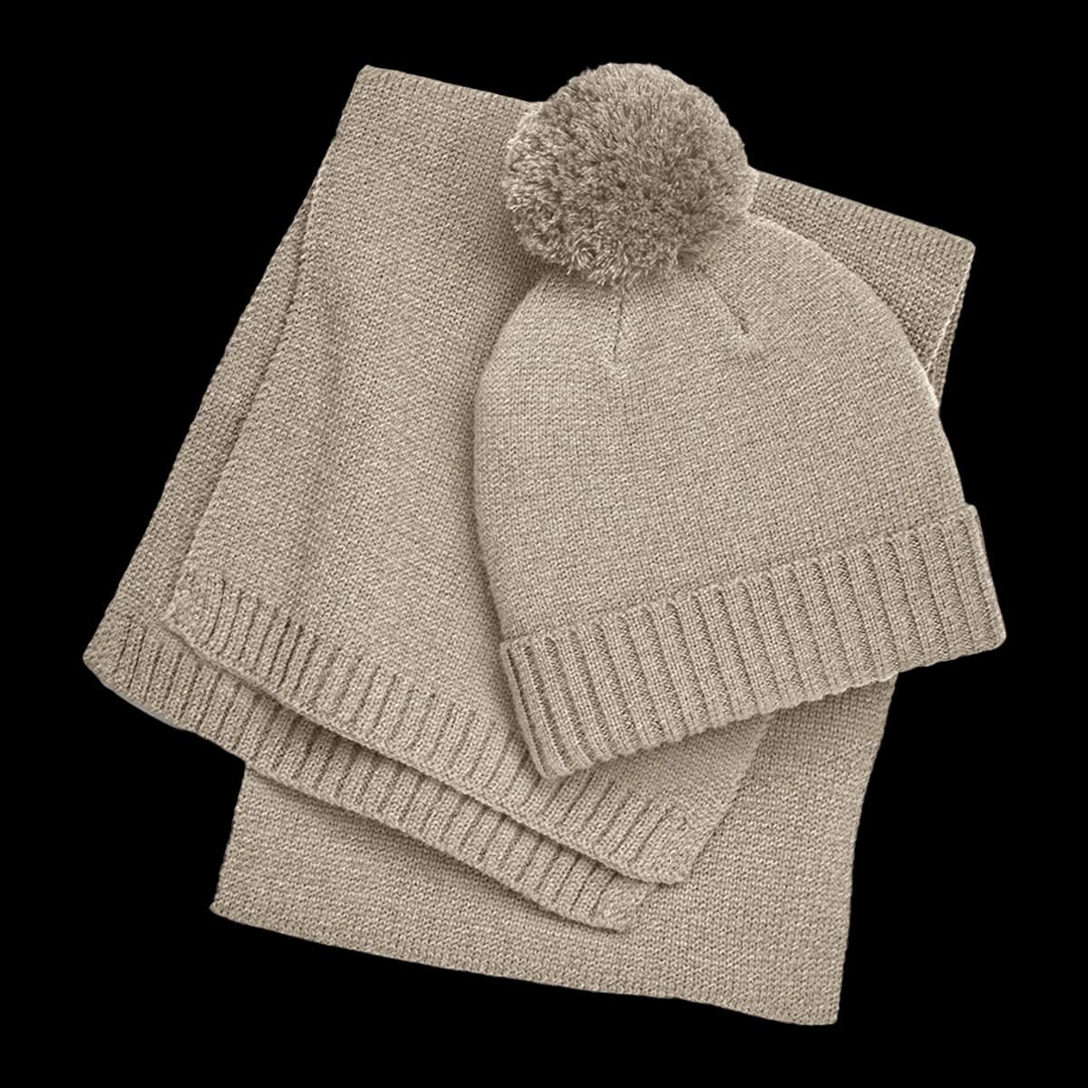 Beechfield Knitted Scarf and Beanie Gift Set — front