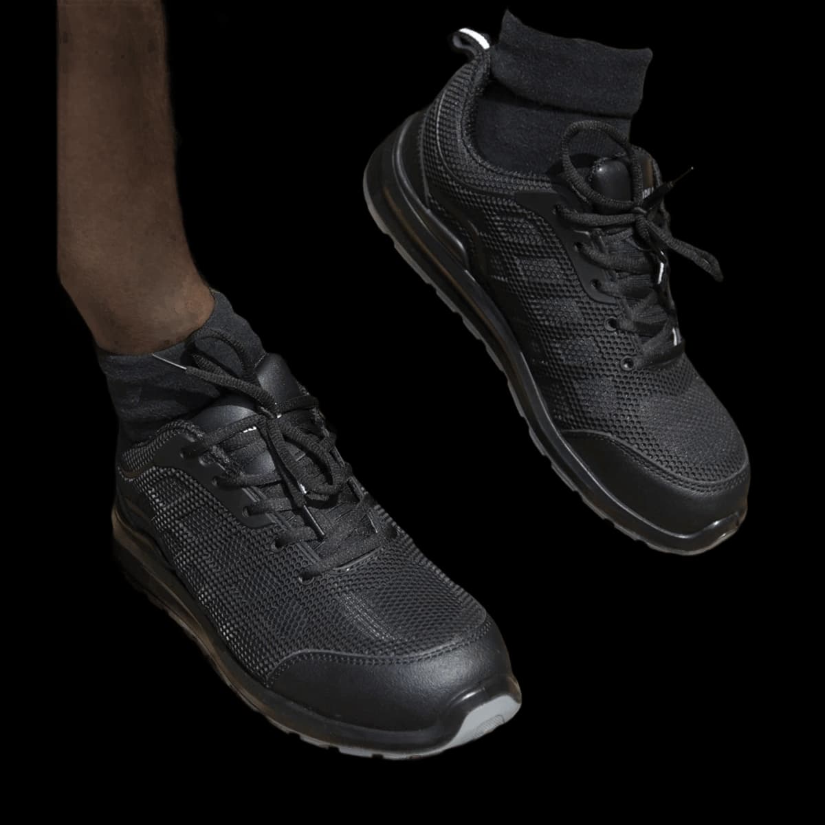 Result Work-Guard All Black Safety Trainers — model