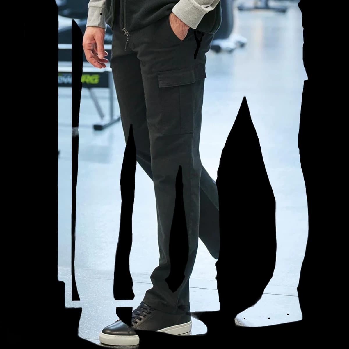 Brook Taverner Durham Chino Cargo Trousers — model