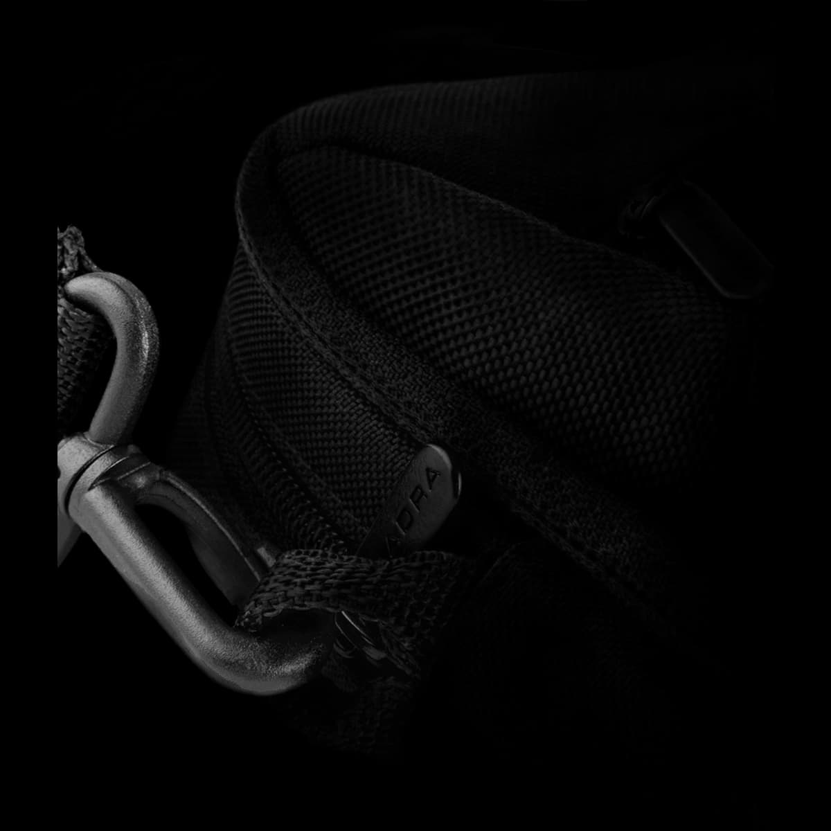 Quadra Executive iPad®/Tablet Case — detail