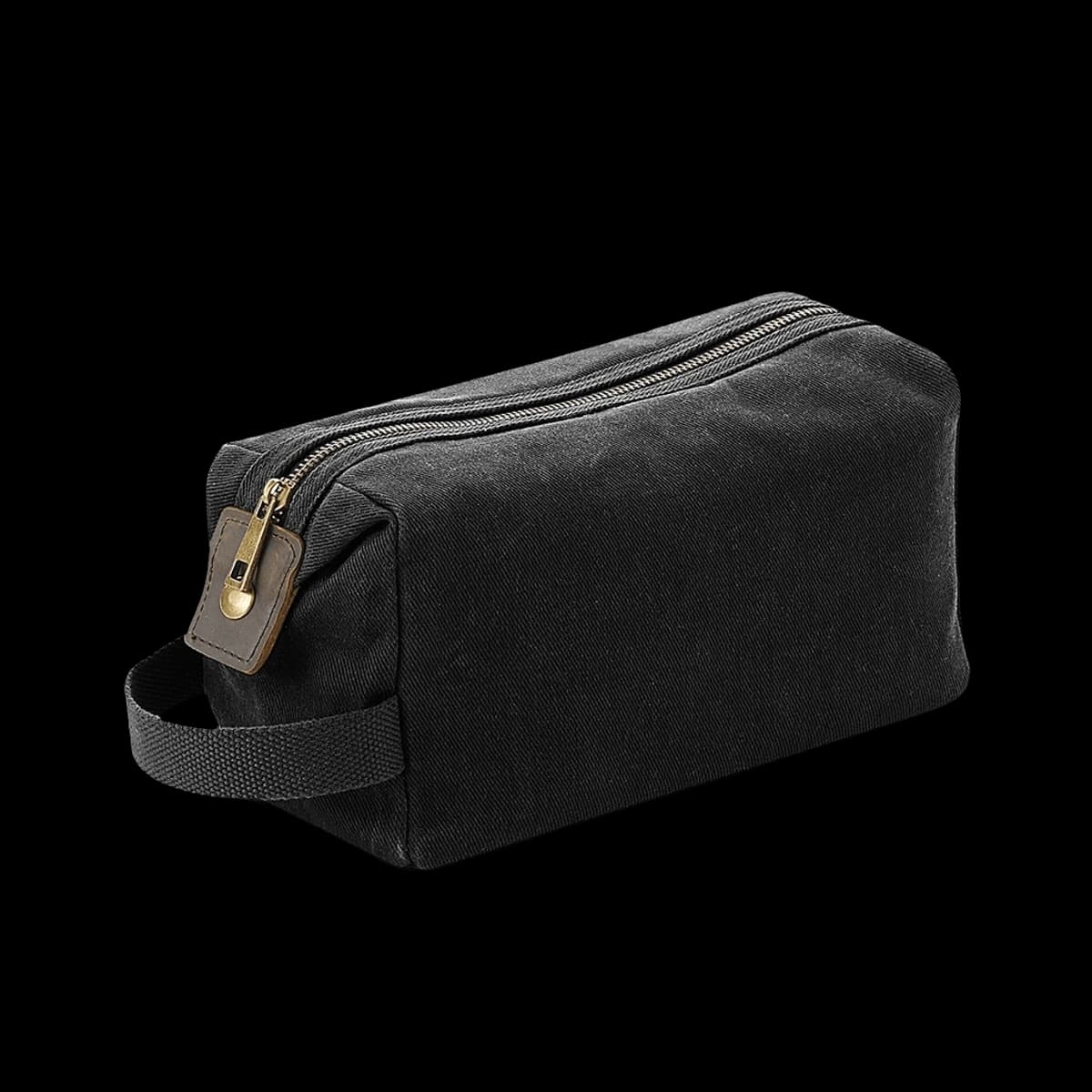Quadra Heritage Waxed Canvas Wash Bag — front