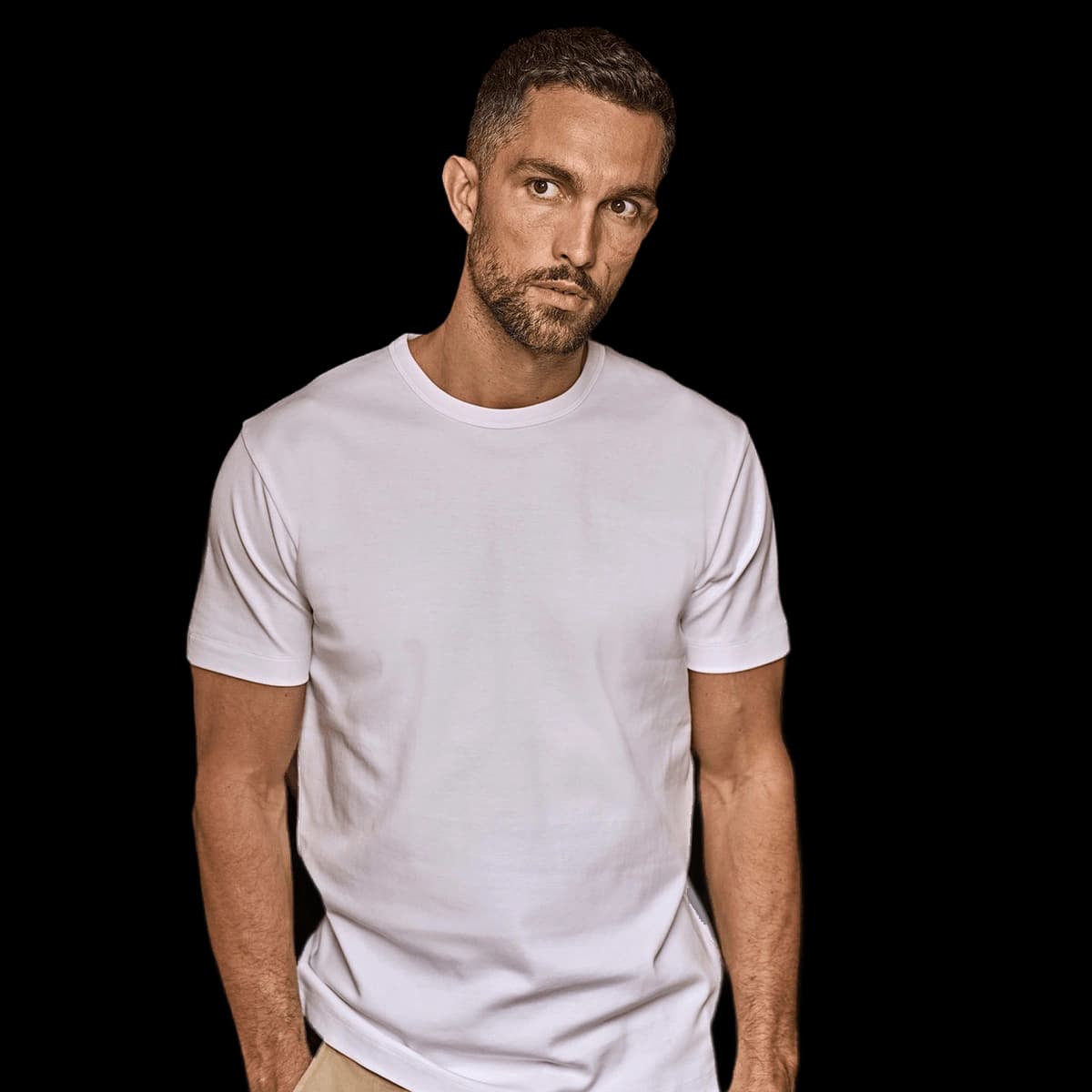 Interlock tee (520)